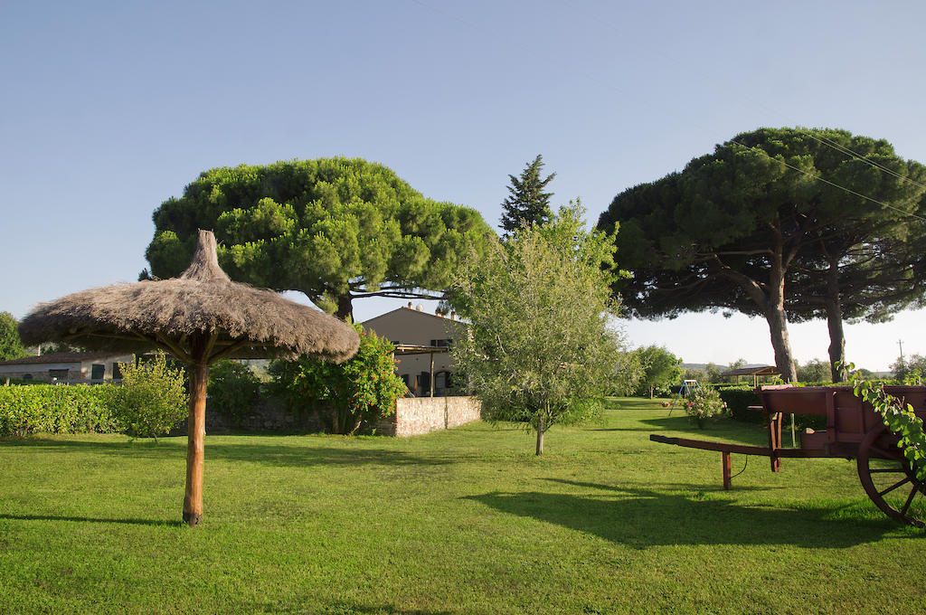 Agriturismo Quattro Pini Кастаньєто-Кардуччі Екстер'єр фото